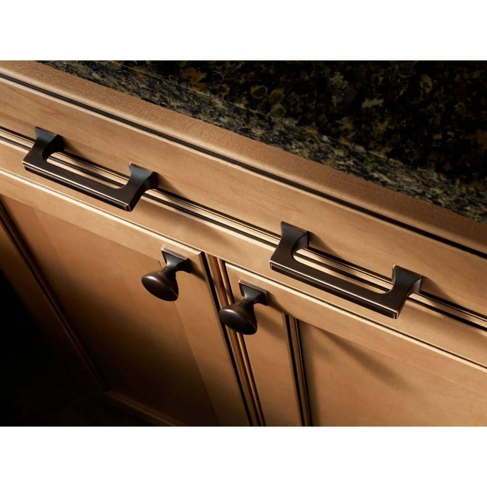 Liberty Southampton 1-1/4 in. (32mm) Bronze with Copper Highlights Square Base Round Cabinet Knob - Image 3