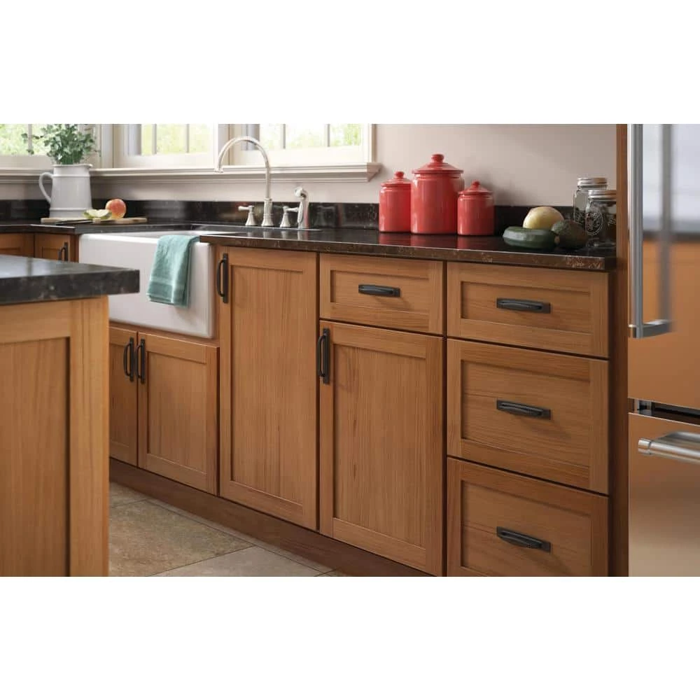 Liberty Iron Craft 4 in. (102 mm) Matte Black Drawer Pull with Backplate - Image 4